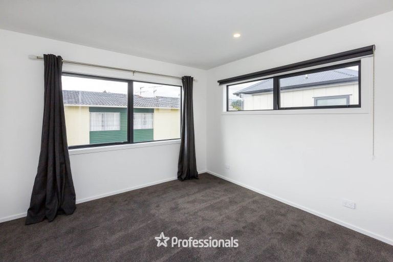 Photo of property in 3/104 Martin Street, Wallaceville, Upper Hutt, 5018