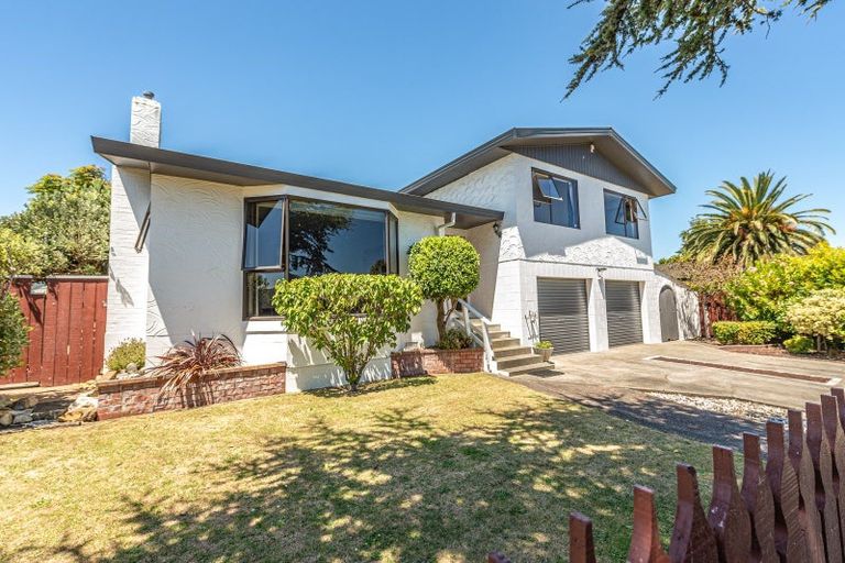 Photo of property in 19 Akepiro Place, Tawhero, Whanganui, 4501