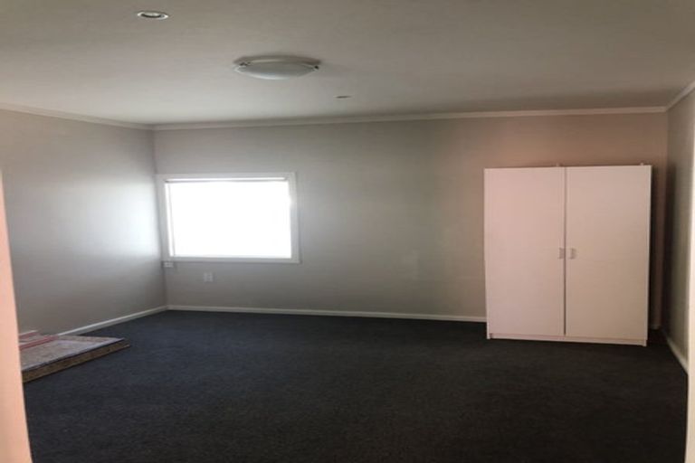Photo of property in 11 Lancaster Street, Karori, Wellington, 6012