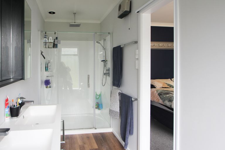 Photo of property in 69 T Y Duncan Road, Oamaru North, Oamaru, 9494