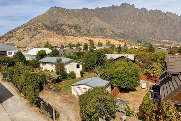Photo of property in 26 Douglas Street, Frankton, Queenstown, 9300