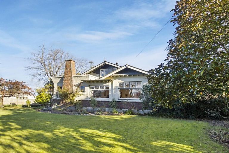 Photo of property in 17 Parsonage Road, Waimate, 7924