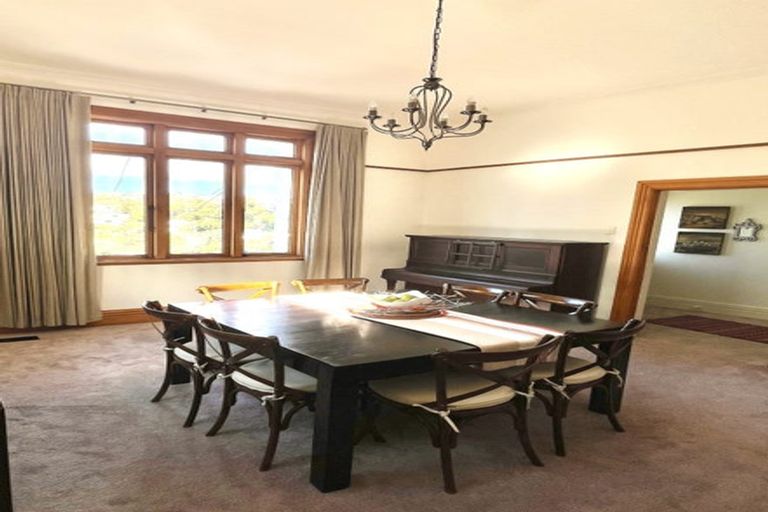 Photo of property in 13 Paisley Terrace, Karori, Wellington, 6012