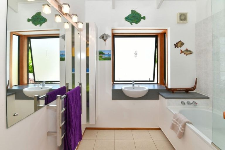 Photo of property in 44 Swann Beach Road, Stanmore Bay, Whangaparaoa, 0932