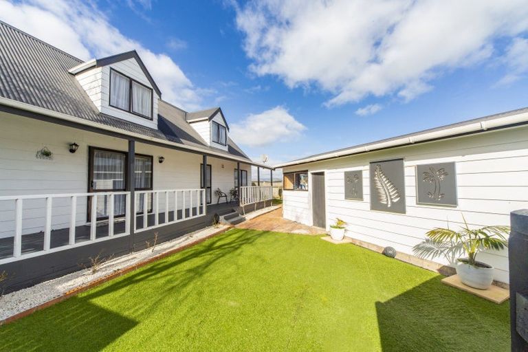 Photo of property in 32b Somerset Crescent, Highbury, Palmerston North, 4412