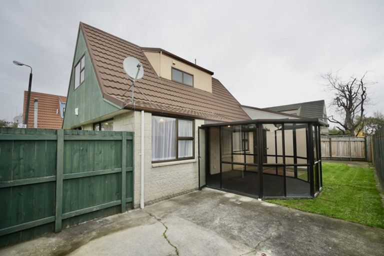 Photo of property in 3 Charisma Court, Kelvin Grove, Palmerston North, 4414