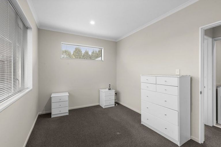 Photo of property in 2/194 Waimairi Road, Ilam, Christchurch, 8041