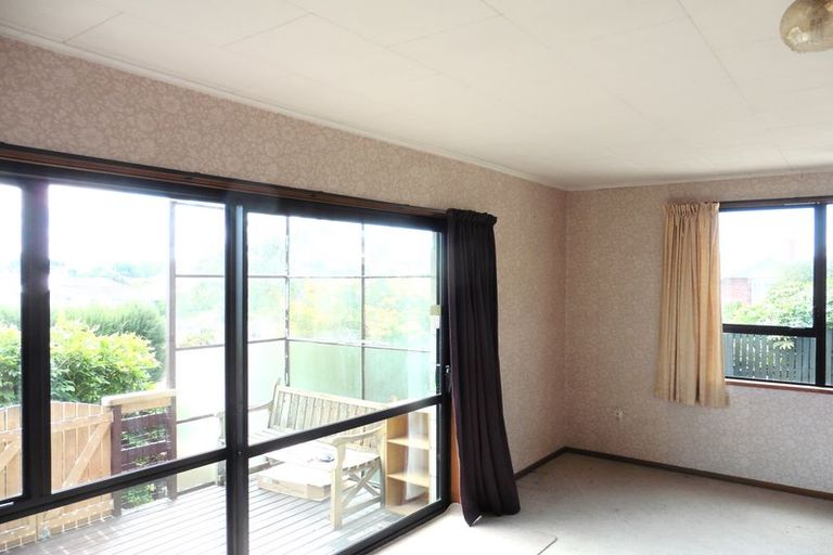 Photo of property in 1/2 Clifton Terrace, West End, Timaru, 7910