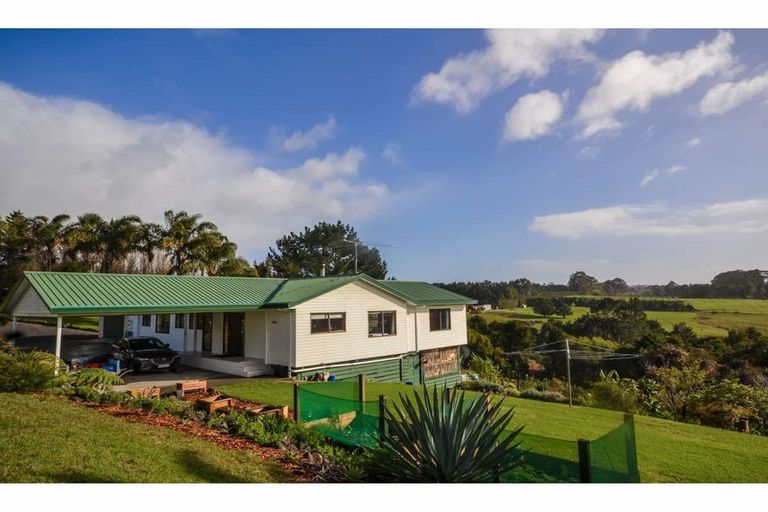 Photo of property in 33 Conifer Lane, Kerikeri, 0294