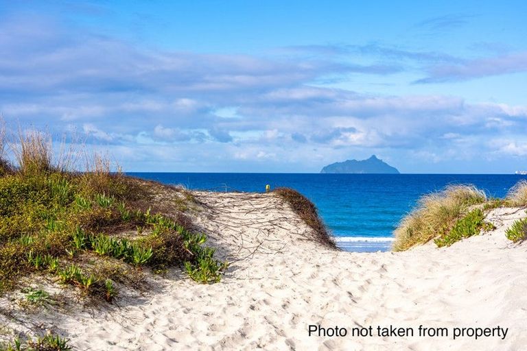 Photo of property in 17 Moki Place, Ruakaka, 0116
