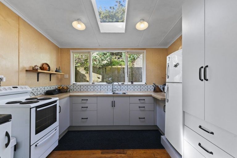 Photo of property in 2 Harbour Terrace, Careys Bay, Port Chalmers, 9023