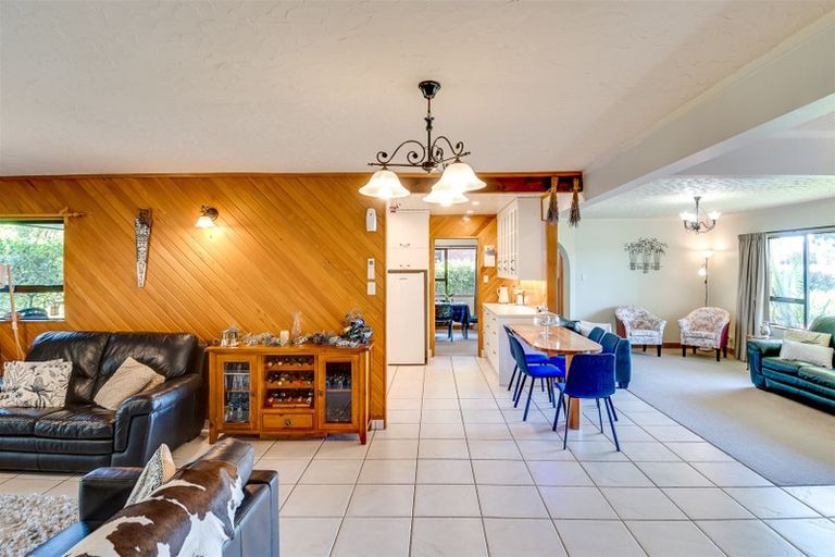 Photo of property in 54 Ngarimu Crescent, Taradale, Napier, 4112