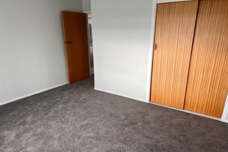 Photo of property in 19 Fife Crescent, Tamatea, Napier, 4112