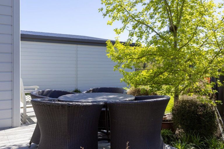 Photo of property in 2 Paulines Way, Wharewaka, Taupo, 3330