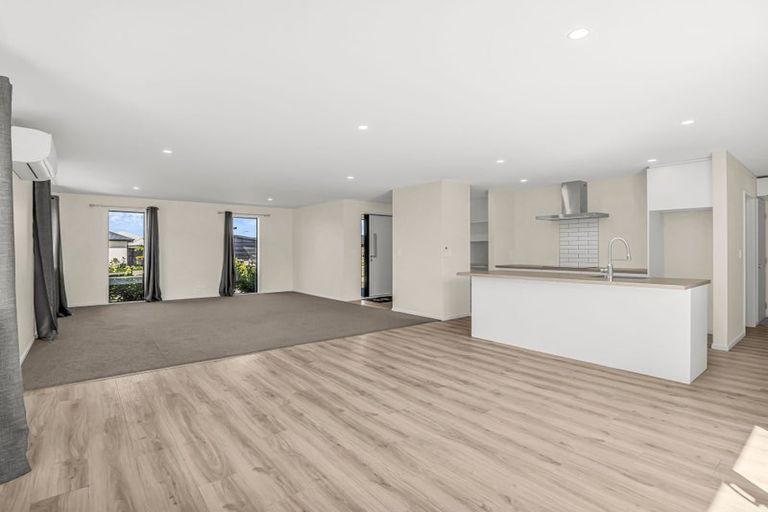 Photo of property in 18 Nathaniel Archer Street, Woodend, 7610