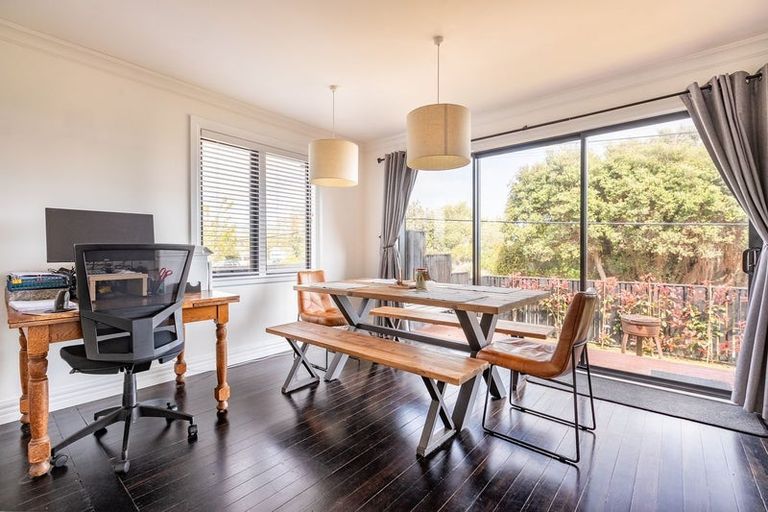 Photo of property in 16 Tui Road, Raumati Beach, Paraparaumu, 5032