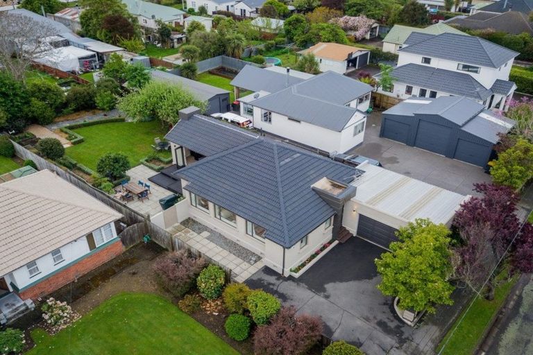 Photo of property in 19 Mccombs Street, Somerfield, Christchurch, 8024