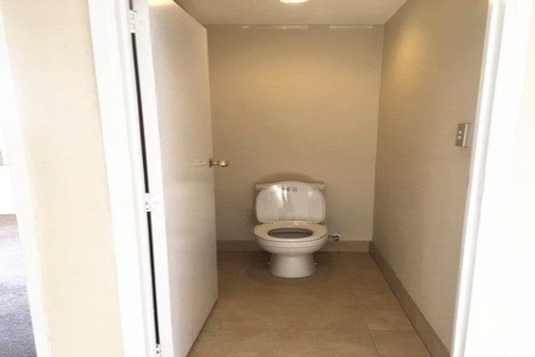 Photo of property in 3 Waipa Street, Birkenhead, Auckland, 0626