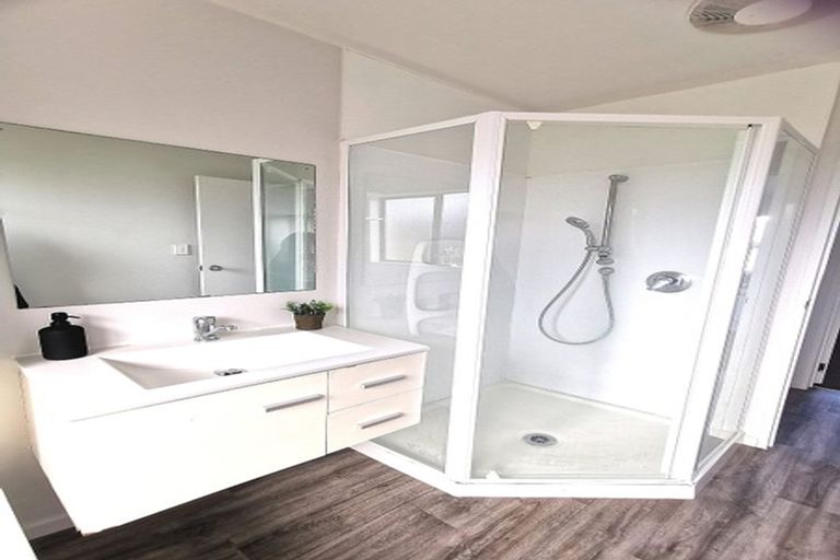 Photo of property in 19 Malaspina Place, Papatoetoe, Auckland, 2025