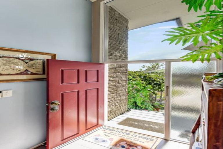 Photo of property in 23 Holloway Place, Forest Lake, Hamilton, 3200