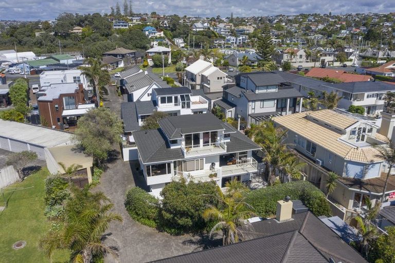 Photo of property in 5a Craig Road, Milford, Auckland, 0620