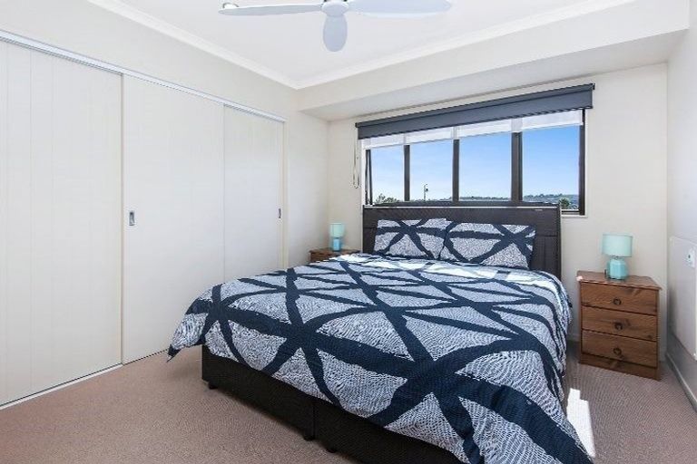 Photo of property in 12 Derg Place, East Tamaki, Auckland, 2013