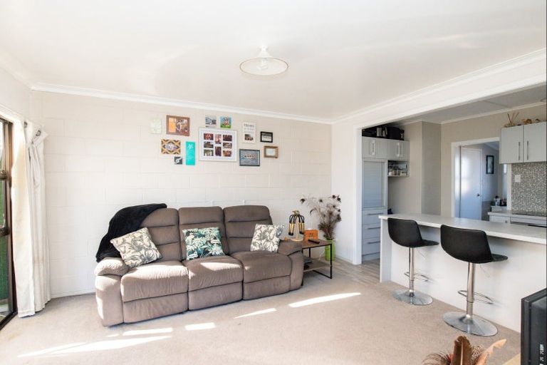 Photo of property in 2/3 Paul Drive, Ngatea, 3503