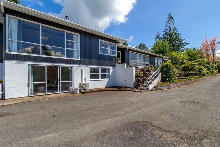 Photo of property in 30 Mountain Road, Western Heights, Rotorua, 3015