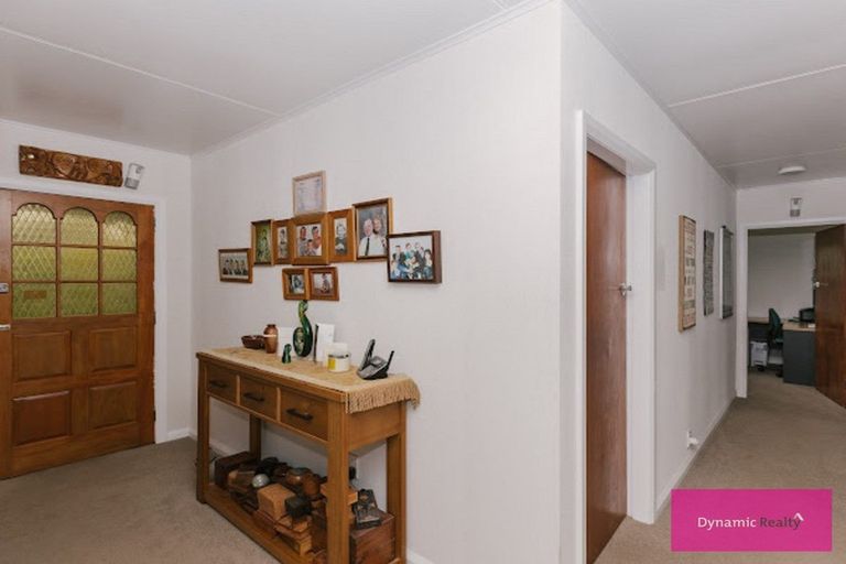 Photo of property in 166 Botanical Road, Takaro, Palmerston North, 4412