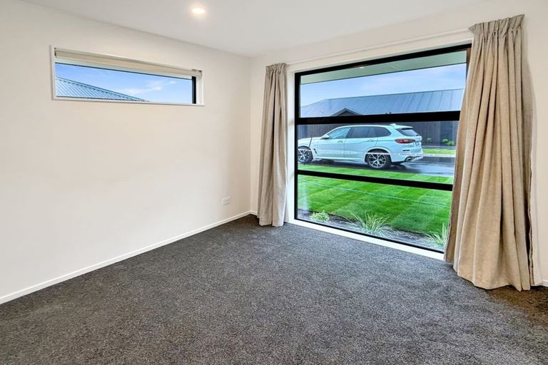 Photo of property in 21 Accadia Drive, Rolleston, 7614