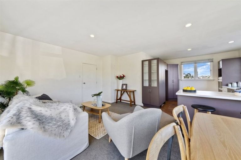 Photo of property in 7 Fairfield Avenue, Addington, Christchurch, 8024