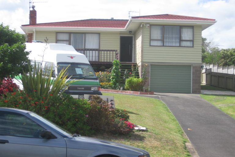 Photo of property in 2/61 College Road, Northcote, Auckland, 0627