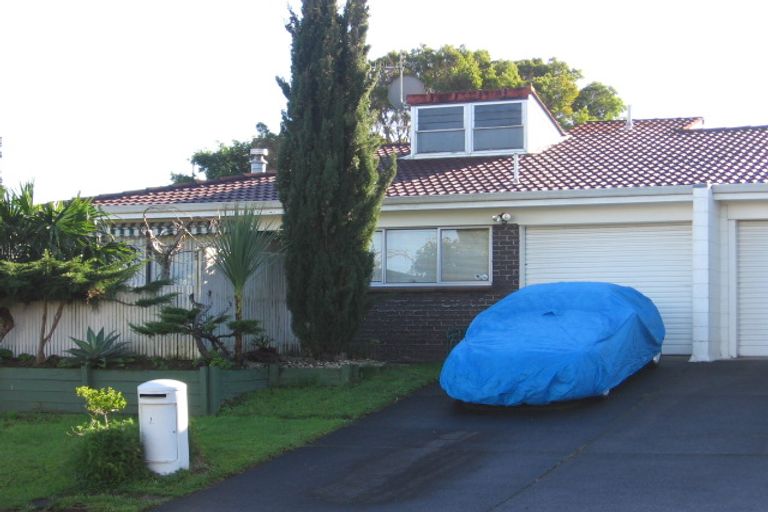 Photo of property in 2/1 Arkley Avenue, Farm Cove, Auckland, 2012