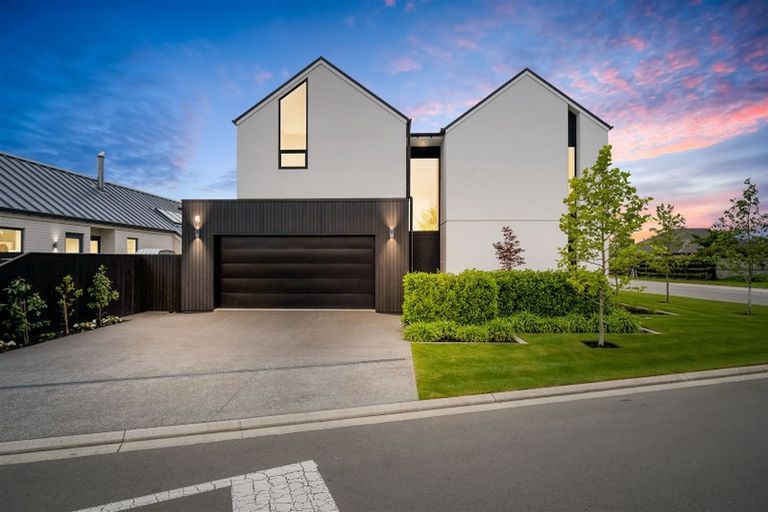 Photo of property in 31 Wallace Crescent, Prebbleton, 7604