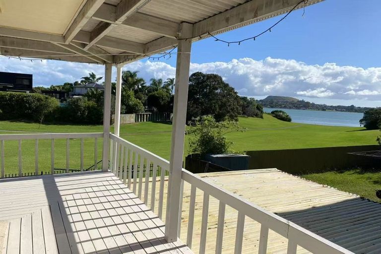 Photo of property in 4 Bramley Drive, Farm Cove, Auckland, 2012
