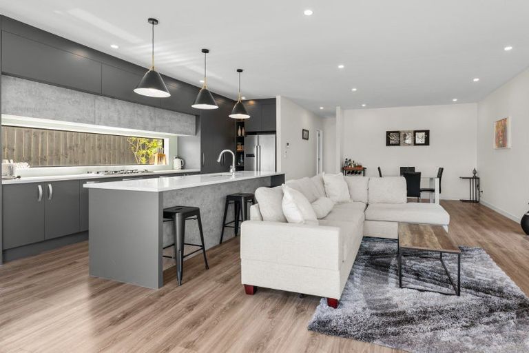 Photo of property in 16 Otohikawa Avenue, Glenbrook, Waiuku, 2681