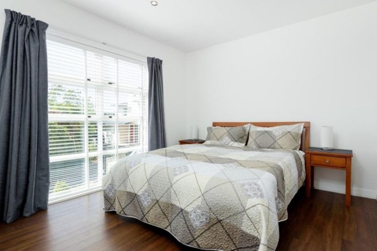 Photo of property in 74 Little John Drive, Bellevue, Tauranga, 3110