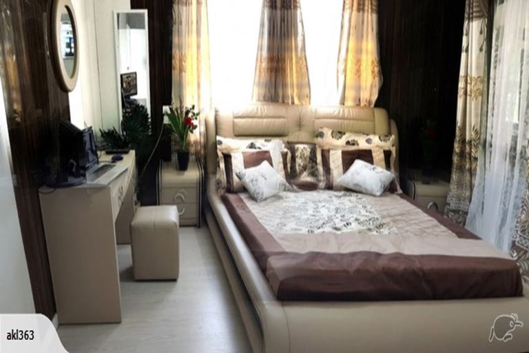 Photo of property in 363 Roscommon Road, Clendon Park, Auckland, 2103