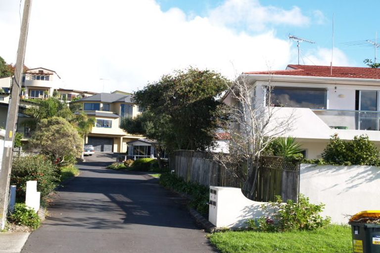 Photo of property in 1/19 Shelly Beach Parade, Cockle Bay, Auckland, 2014