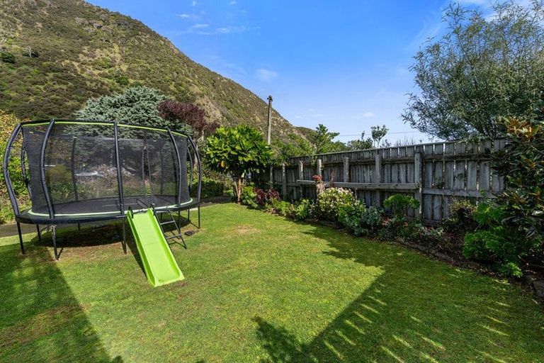 Photo of property in 26a Tilley Road, Paekakariki, 5034