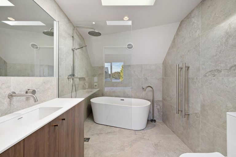 Photo of property in 29b Tonbridge Street, Merivale, Christchurch, 8014