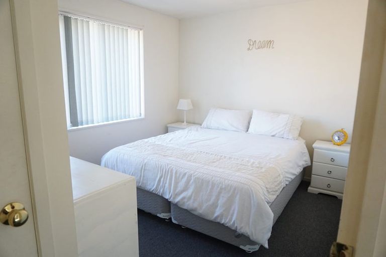 Photo of property in 1/65 Effingham Street, North New Brighton, Christchurch, 8083