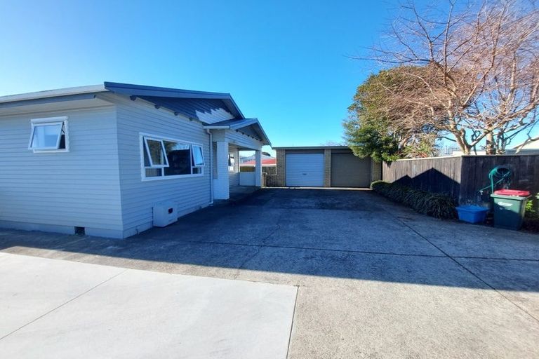 Photo of property in 307a Carrington Street, Vogeltown, New Plymouth, 4310