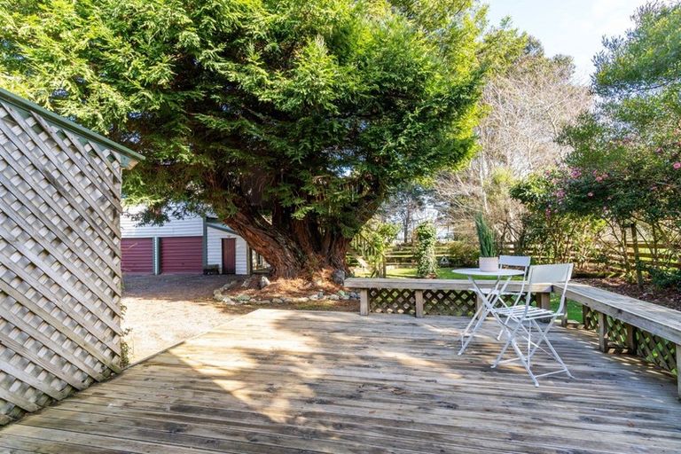 Photo of property in 33 Chester Road, Clareville, Carterton, 5791