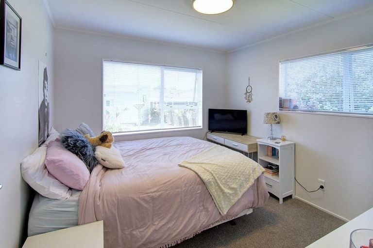 Photo of property in 19 Manchester Street, Solway, Masterton, 5810