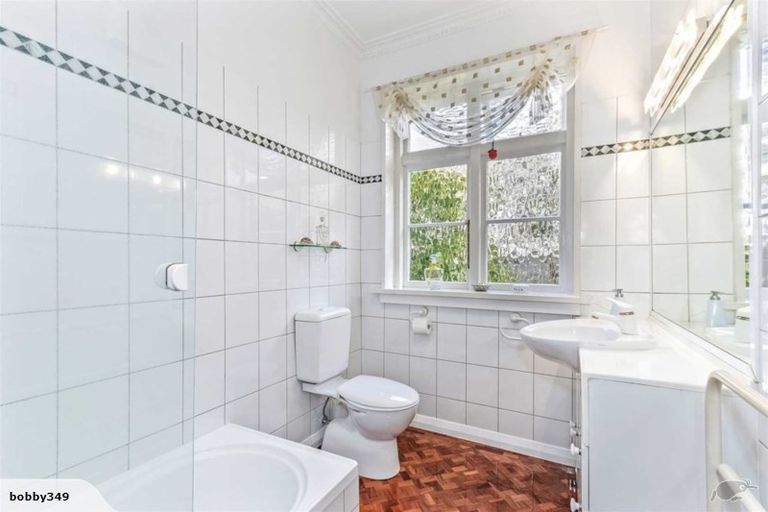 Photo of property in 56 Tomes Road, St Albans, Christchurch, 8052