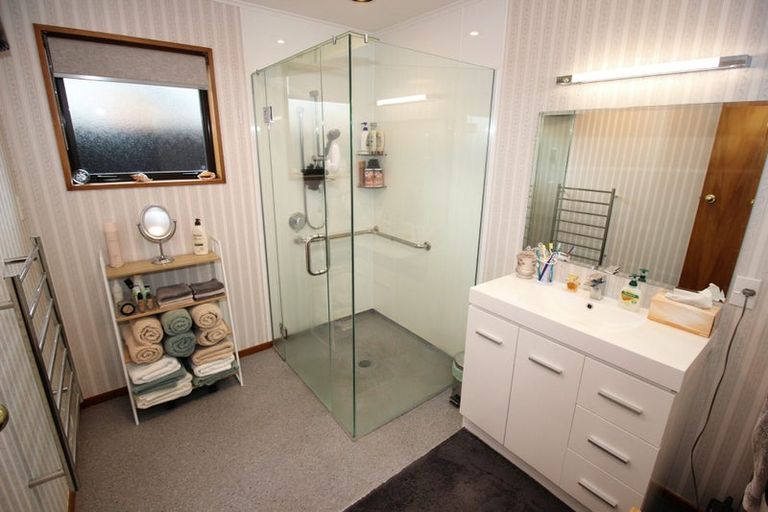 Photo of property in 65 Arthur Street, Winton, 9720