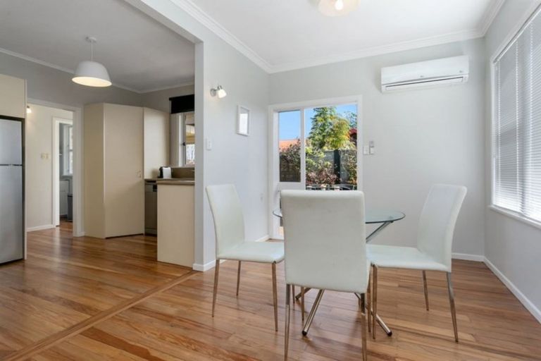 Photo of property in 8 Weld Street, Cambridge, 3434