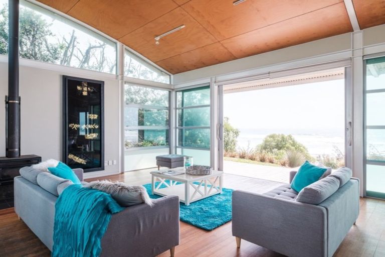 Photo of property in 18 Pare Street, Wainui, Gisborne, 4010