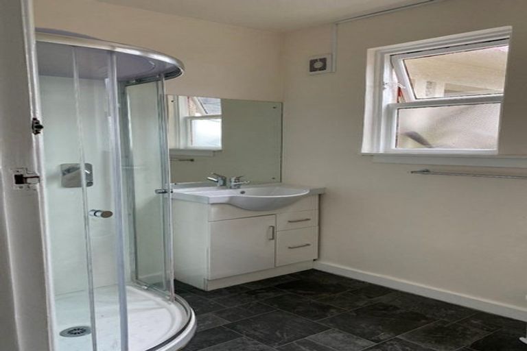 Photo of property in 26 Karamu Street, Upper Riccarton, Christchurch, 8041